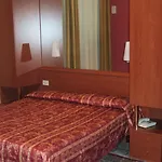 Hotel Innocenti 3*