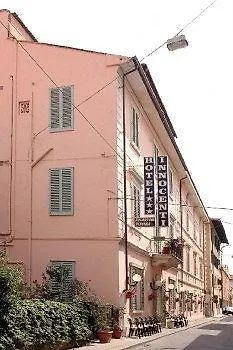 因诺琴蒂酒店 酒店 3*