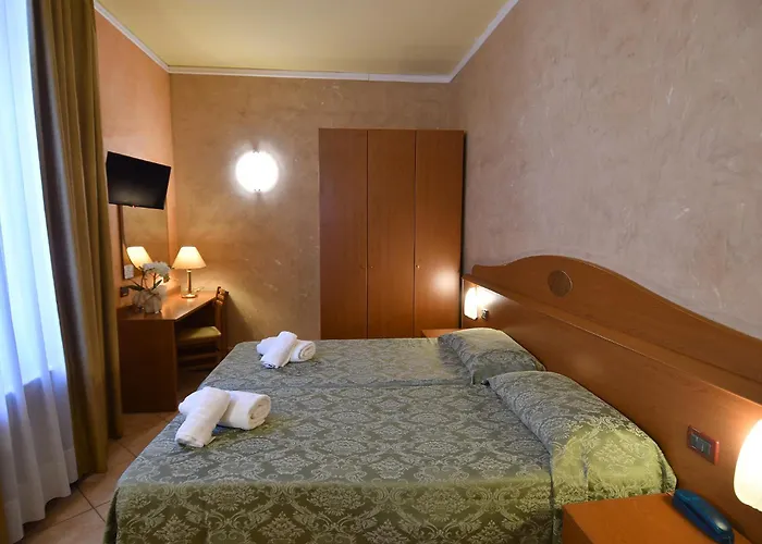 Innocenti Hotel