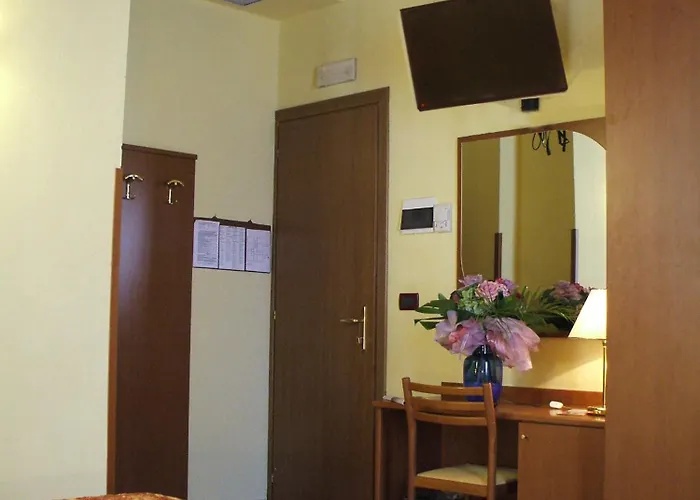 Innocenti Hotel 3*