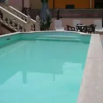 Innocenti Hotel 3*